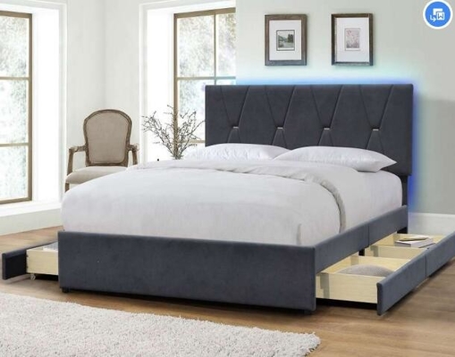 Γκρίζο βελούδου υψηλό Headboard πλαισίων κρεβατιών βασιλιάδων επικαλυμμένο μέγεθος με τα συρτάρια