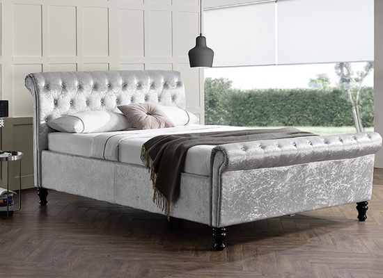 Υδραυλικά έμβολα κρεβατιού Chesterfield Ottoman Sleigh από μαλακό βελούδο με τεράστια αποθήκη