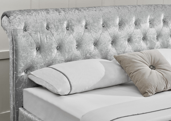 Υδραυλικά έμβολα κρεβατιού Chesterfield Ottoman Sleigh από μαλακό βελούδο με τεράστια αποθήκη